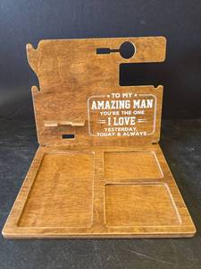lot 663 image: Wooden Valet and Docking Station