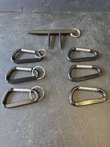 lot 708 image: Black Metal Carabiner Clips and Spike Tool Set