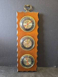 lot 768 image: Vintage Verichron Wall Weather Station with Thermometer Barometer and Hygrometer