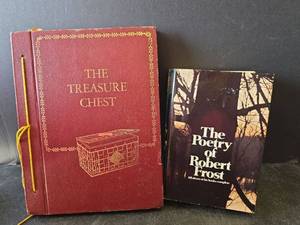 lot 800 image: The Treasure Chest and Robert Frost Poetry