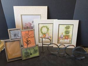 lot 842 image: Home Decor