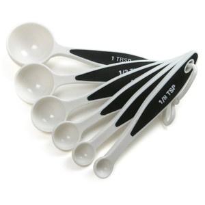 lot 6975 image: Norpro 6-Piece Grip-EZ Measuring Spoons Set