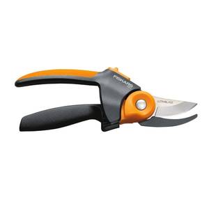 lot 10257 image: Fiskars Pruning Shears, PowerGear2 Technology Multiplies Power, Rolling Handle for Ease of Use, 34-Inch Cut Capacity Bypass Pruner, UltraBlade Coating and SoftGrip, Garden and Yard Tools
