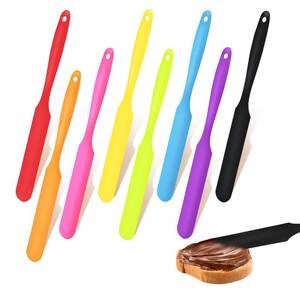 lot 2215 image: 8pcs Jar Spatula,Silicone Jar Scraper with Long Handle,Jam Spreader Cake Cream Butter Spatulas, Kitchen Must Have Small Silicone Spatula, Jar Blender Waxing Sticks Large with Slant for Hard Wax