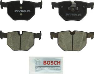 lot 8435 image: BOSCH BC1042 QuietCast Premium Ceramic Disc Brake Pad Set - Compatible with Select BMW 525i, 528i, 528i xDrive, 528xi, 530i, 530xi, 535i xDrive, 535xi, X5, X6 REAR