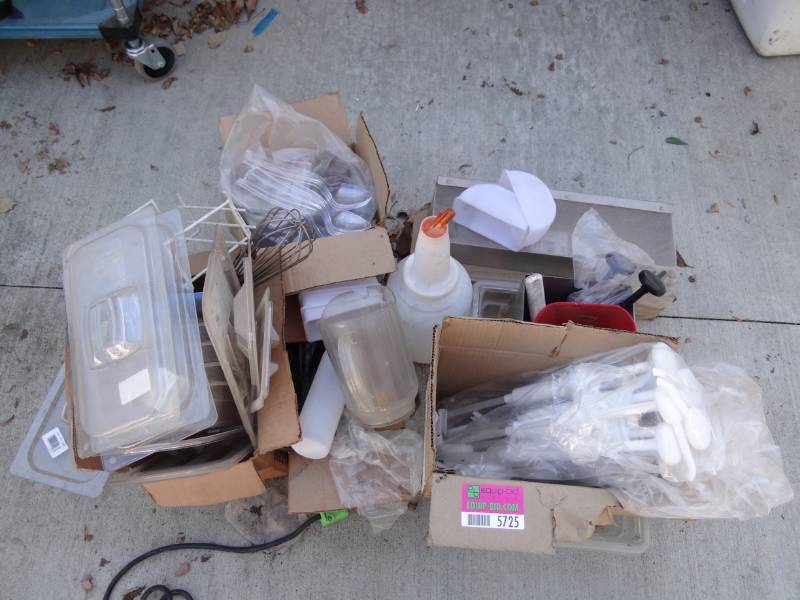 lot 5725 image: Lot of Plastic Serving Spoons, Forks, Dispensing Pumps