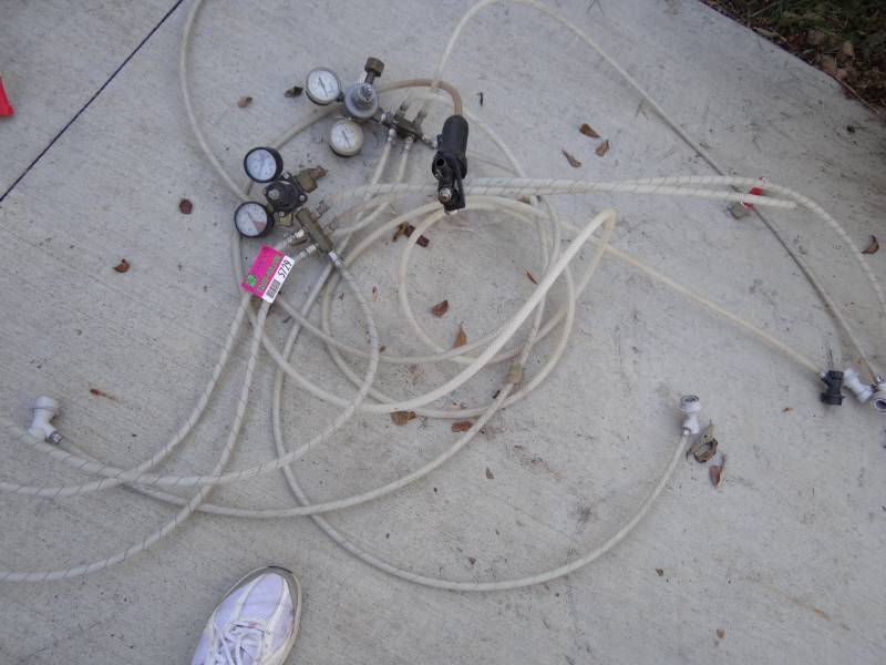 lot 5729 image: 2 Sets of CO2 Gages