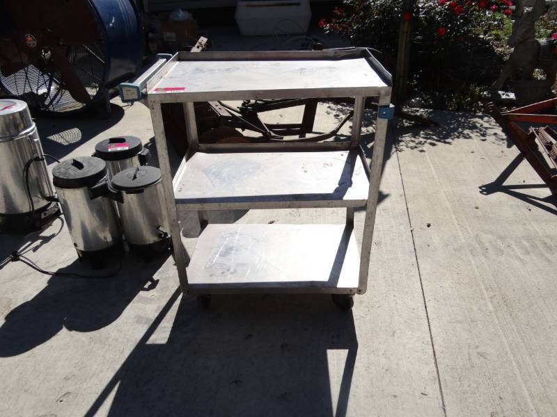 lot 5552 image: 3 Tier Cart On Casters