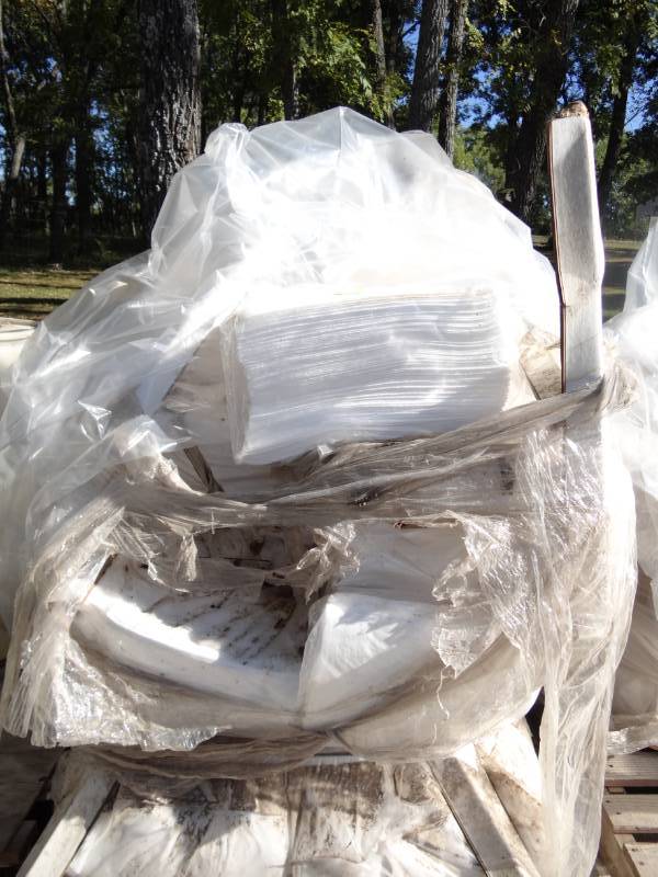 lot 5582 image: Pallet Of Greese Absorbant Pads