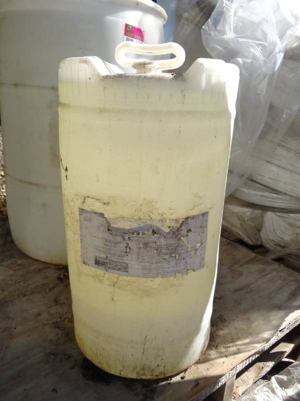 lot 5584 image: 15 Gallon Degreeser