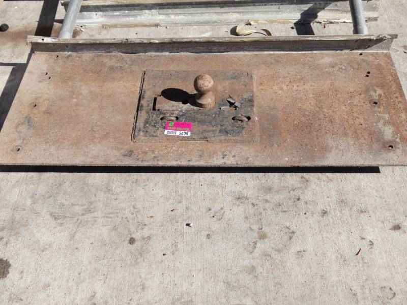 lot 5608 image: Hide A Ball 5th Wheel Plate
