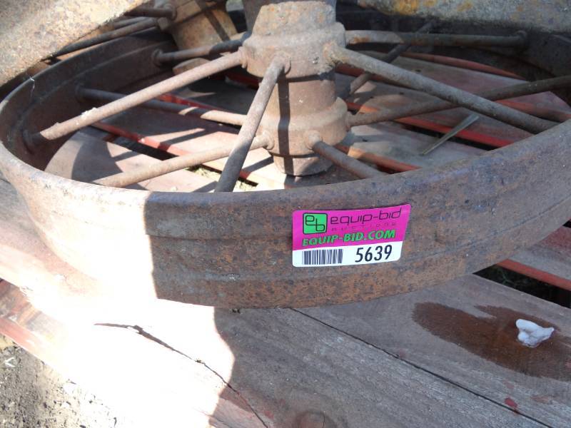 lot 5639 image: 28 Antique Wheel