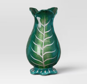 lot 10038 image: Green Leaf Design Art Glass Vase - Retail $20