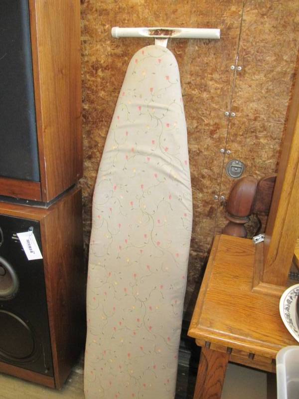 lot 280 image: ironing board