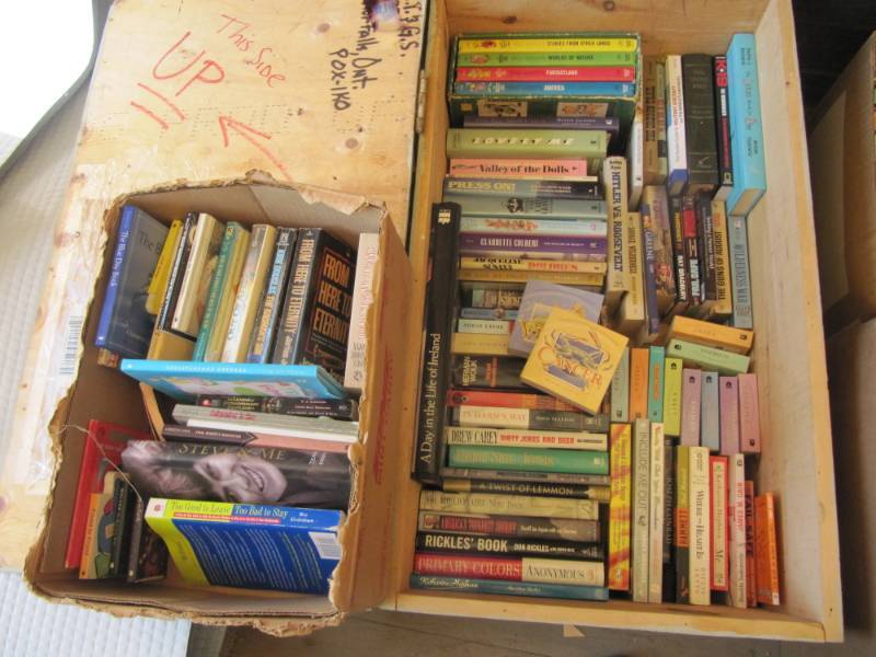 lot 290 image: 85  books