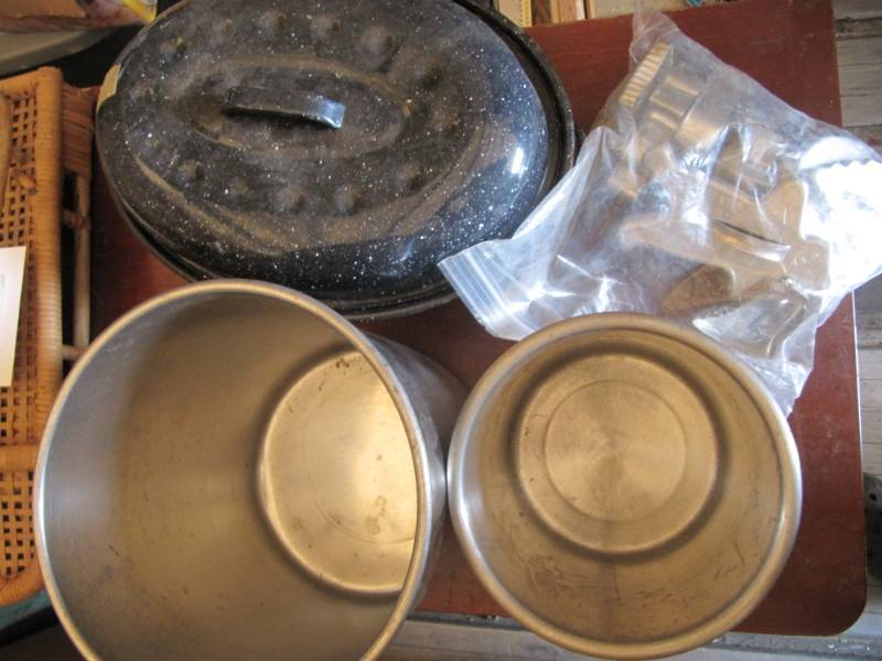 lot 302 image: 2 Stainless steel containers, granite roaster with lid bag of vintage metal cookie cutters