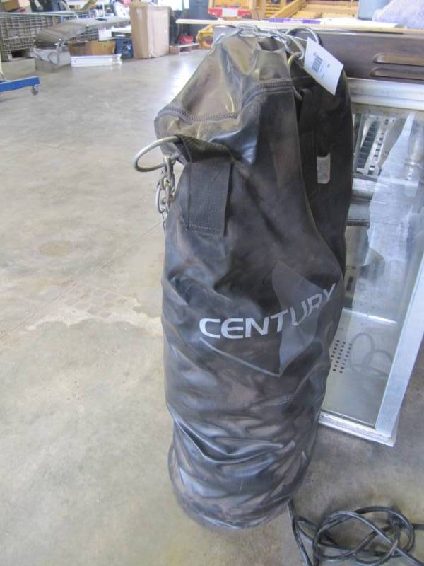 lot 327 image: Century 38 Hanging Punching Bag with chains