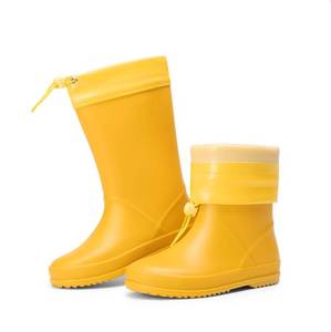 lot 3250 image: DREAM PAIRS Kids Rain Boots Boys Girls Lightweight Boots Waterproof Easy-on Outdoor Playing Rain Boot Unisex-Child,Size 4 Big Kid,Yellow,SDRB2401K