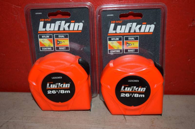 lot 48 image: 2 Lufkin 26 Hi-Viz Tape Measures