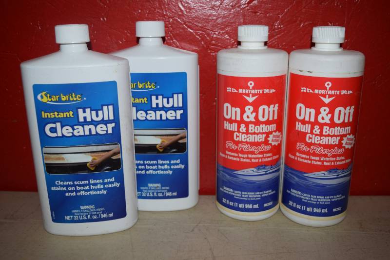 lot 67 image: 4 Bottles Boat Hull Cleaner