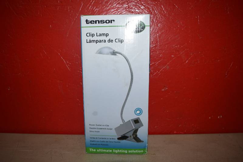 lot 72 image: Tensor LED Clip Lamp