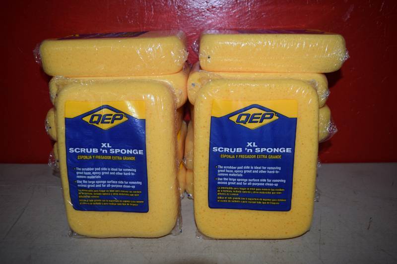 lot 79 image: 12 QEP X-Large Scrub n Sponge