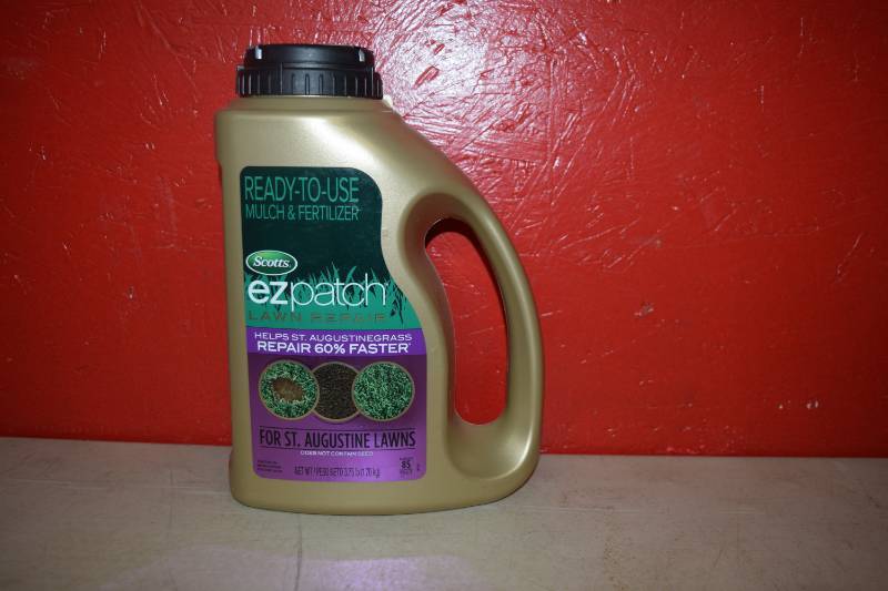 lot 105 image: Scotts EZ Patch Lawn Repair