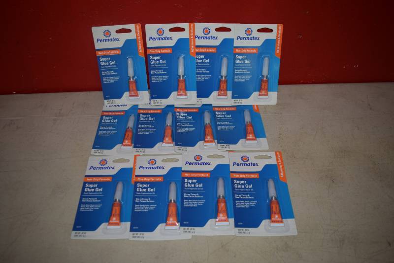 lot 409 image: 12 Tubes Permatex Super Glue
