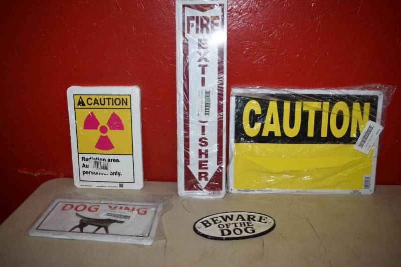 lot 199 image: Signs