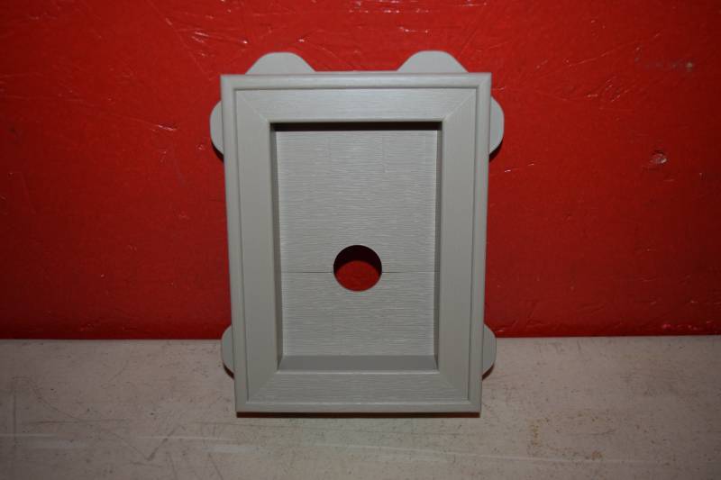 lot 221 image: 10 Pack Mid America Split Block Mini Mount