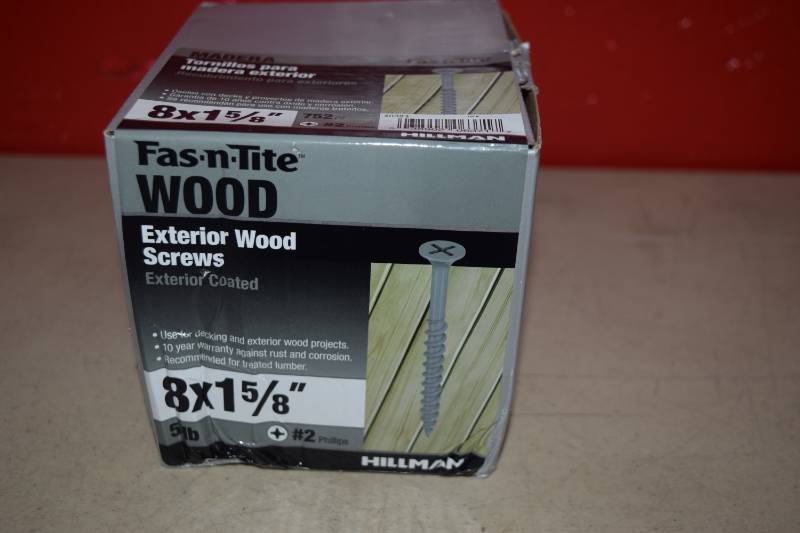 lot 299 image: 5 Pound Box Fas-n-Tite Wood Screws