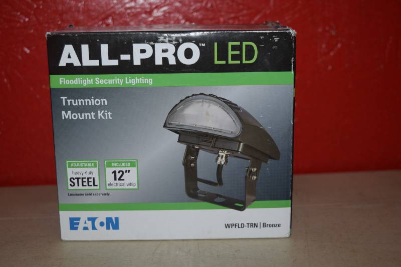 lot 371 image: All-Pro LED Trunnion Mount Kit