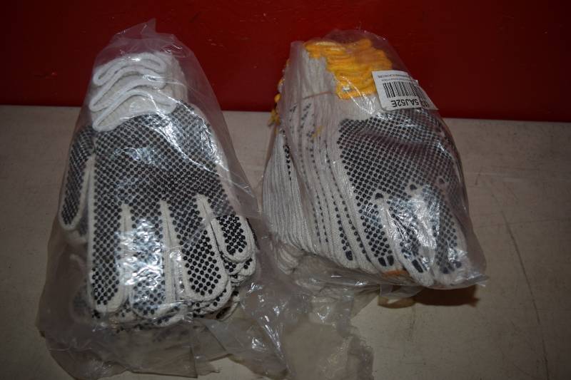 lot 384 image: 24 Pair Work Gloves