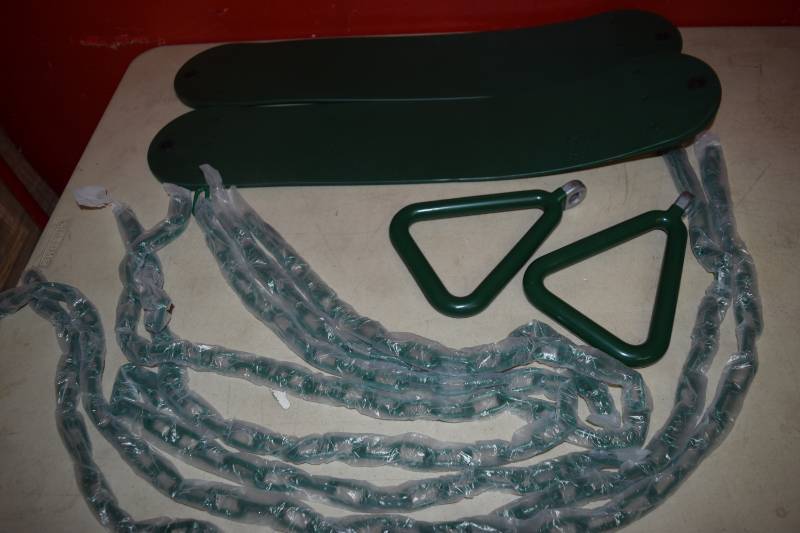lot 448 image: Swingset Parts