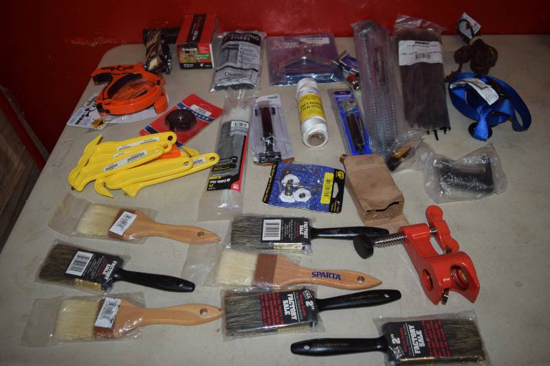 lot 481 image: Hardware
