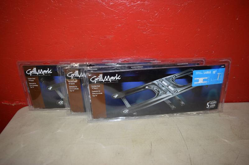 lot 529 image: 5 Grill Mark Stainless Steel H Burner for Grill