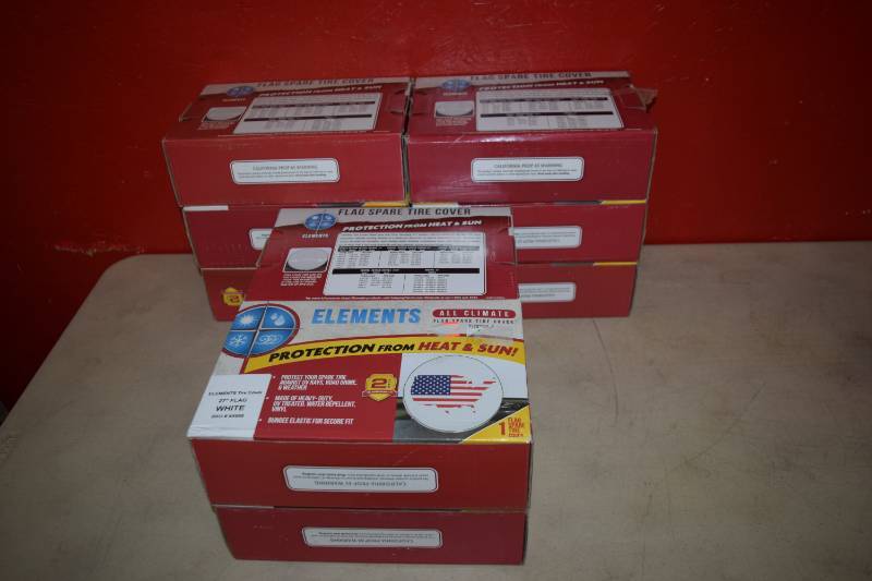 lot 587 image: 10 Elements Spare Tire Covers