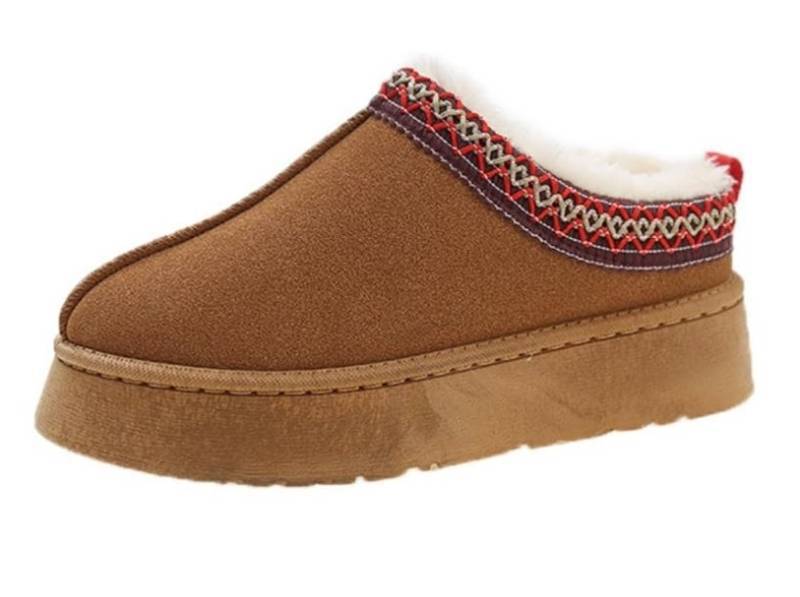 lot 59398 image: Womens Fuzzy Cozy Platform Slippers, Suede, Thick Sole Slippers, Comfortable Slip-On, Warm Winter IndoorOutdoor Shoes, (Size 9, European 40)