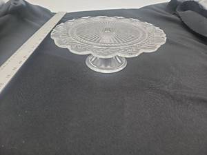 lot 55542 image: Clear Glass Sunburst Pattern Cake Stand