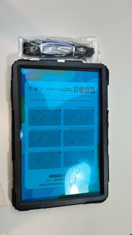 lot 67 image: Big case