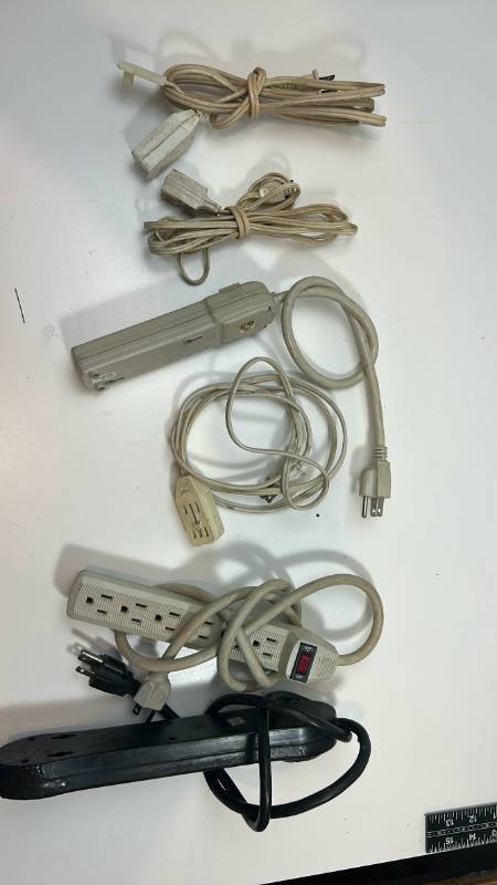 lot 47 image: Extinction cords