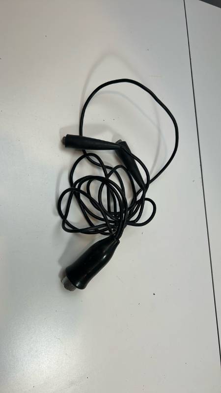 lot 52 image: Snap on tools push start wire