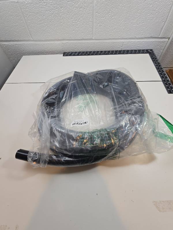 lot 82 image: 1in rubber hose