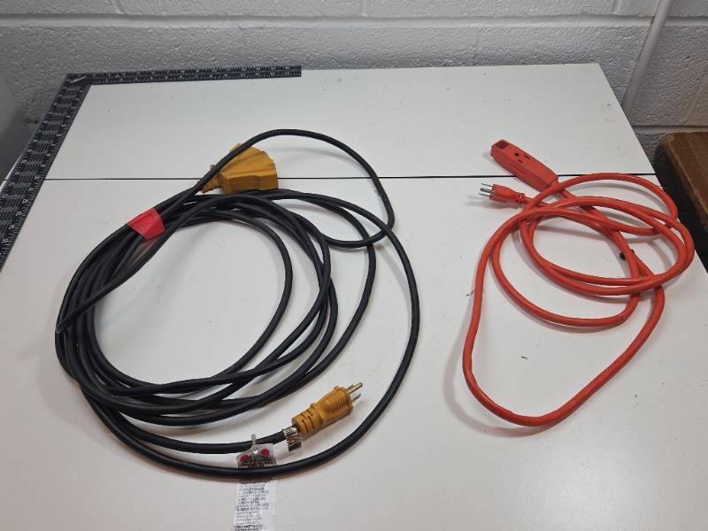lot 90 image: Heavy Duty Power Extension cords
