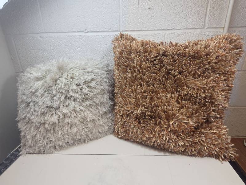 lot 114 image: Modern Two-Tone Shag pillows