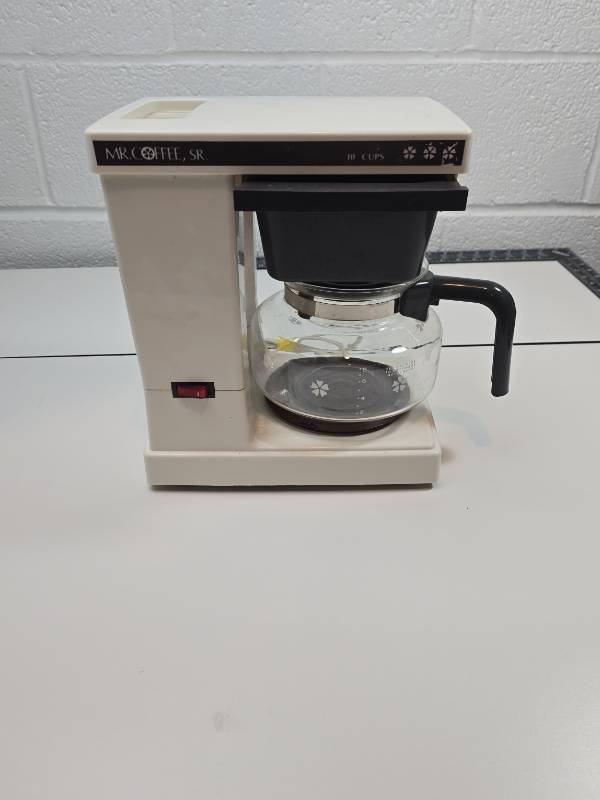 lot 31 image: Mr. Coffee SR 10-Cup Coffee Maker