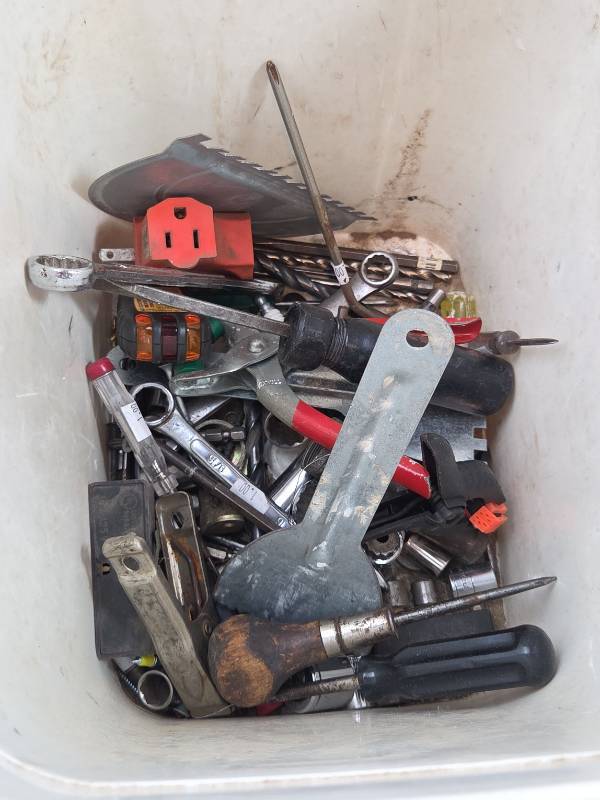 lot 132 image: Mixed Lot of Workshop Tools and Hardware