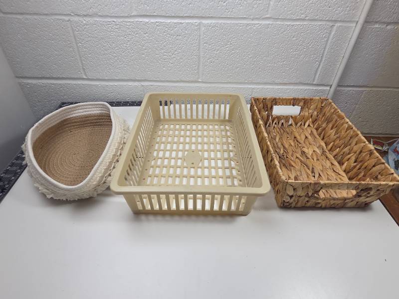 lot 144 image: Household Storage Bundle - Plastic Bins and Woven Basket