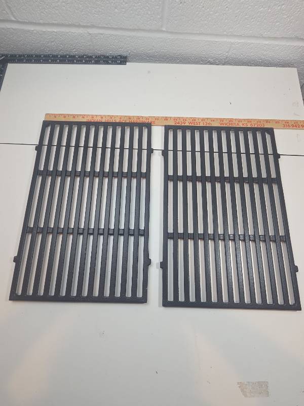 lot 153 image: Cast Iron Cooking Grates