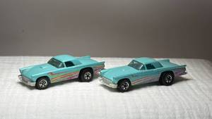 lot 059 image: 1957 Hot Wheels Thunderbird Set